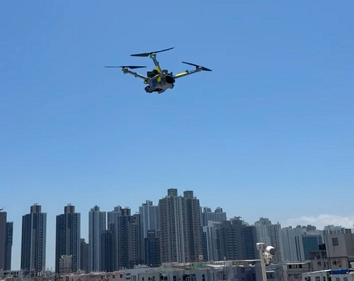 深水埗竊匪爬棚架企圖爆竊 警方無人機搜索建功拘一男