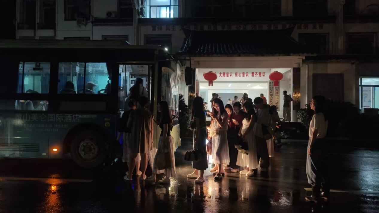 皖徽州區：千年古村粽香漫 雙向守護繪和美