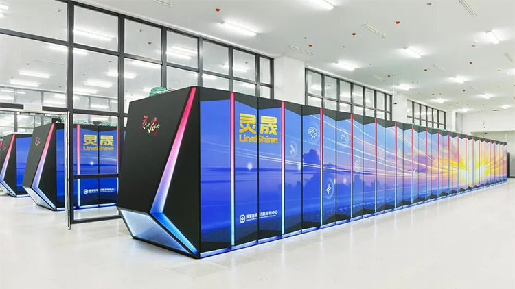 重磅登頂！「靈晟」問鼎全球超算TOP500，中國刷新世界算力新高度