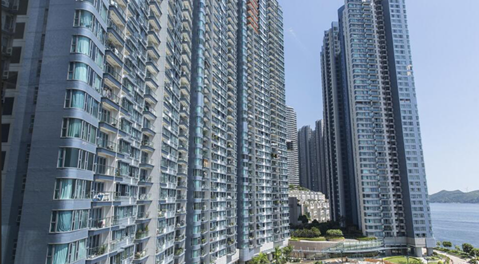 【經濟點評】11萬億與150萬億：香港與內地經濟復蘇的同題考驗