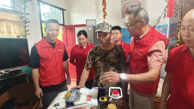 善意值得善待 付出值得銘記——祁東縣互聯網協會暖心慰問困境「公益老兵」鄒水生