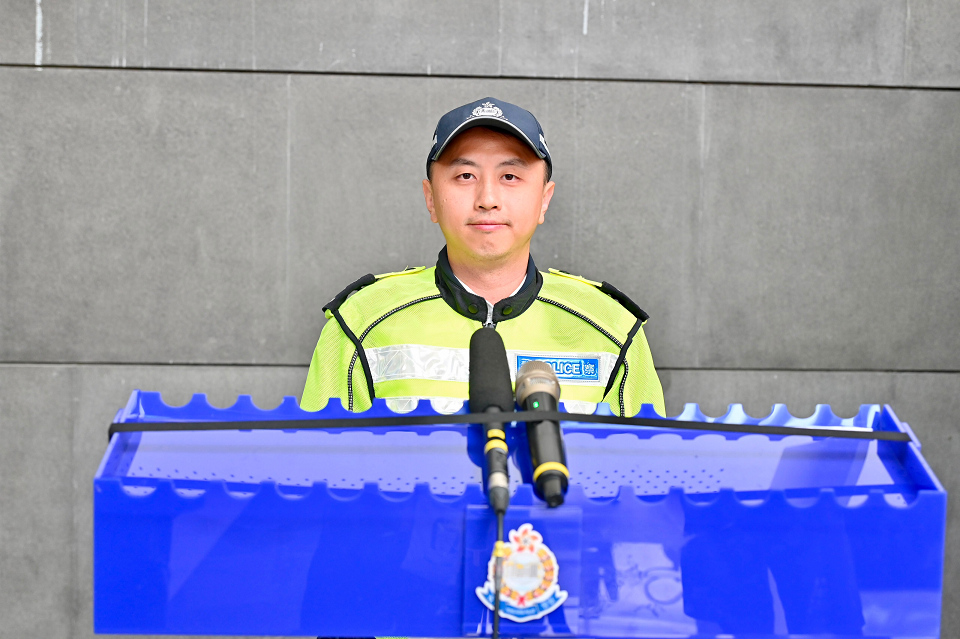 警方新界南打擊白牌車 拘兩司機涉非法載客取酬