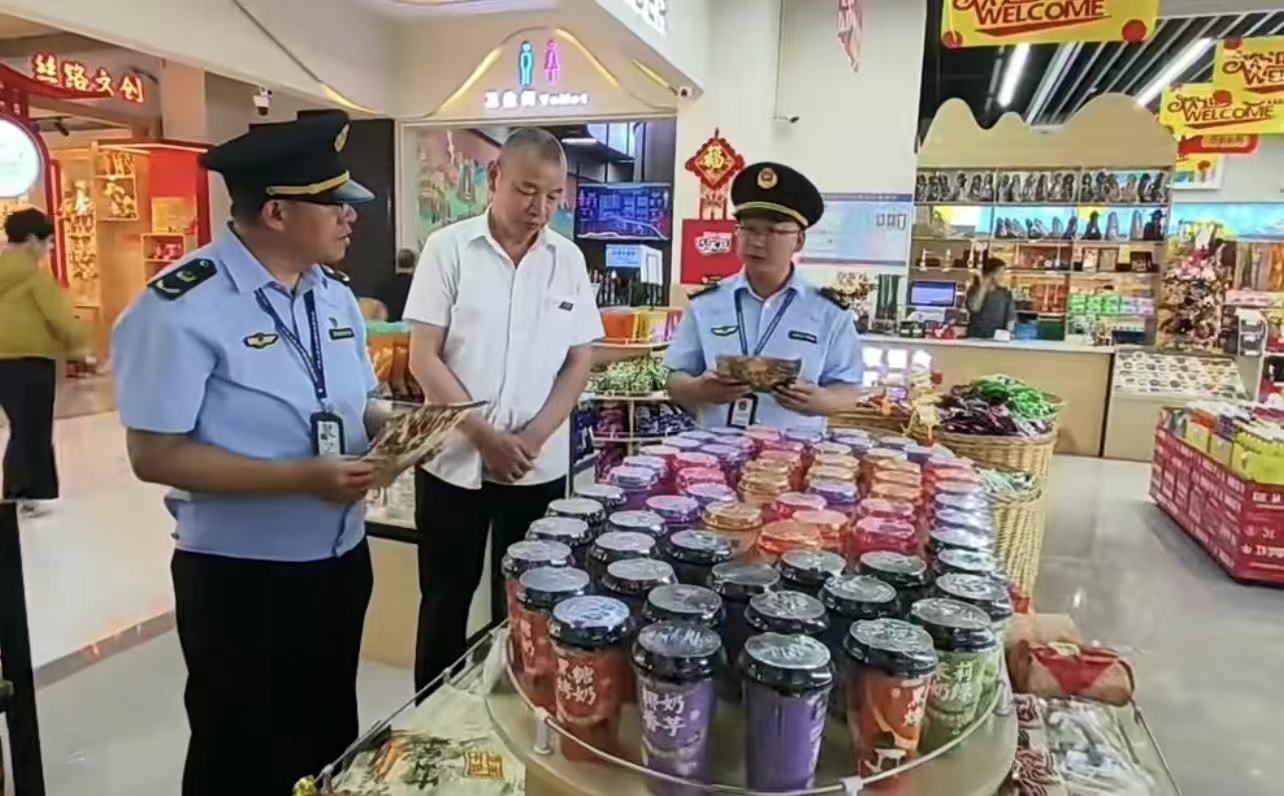 有片｜最高獎勵100萬元！成都出台食品藥品安全全民舉報獎勵辦法