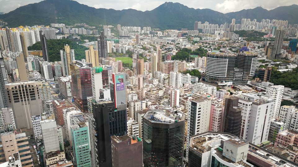 【名家指點】增加供應助基層  樂見樓市已降溫