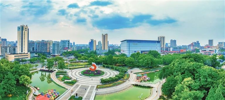 樹立和踐行正確政績觀｜仙桃：提升基層治理能力 強化為民初心