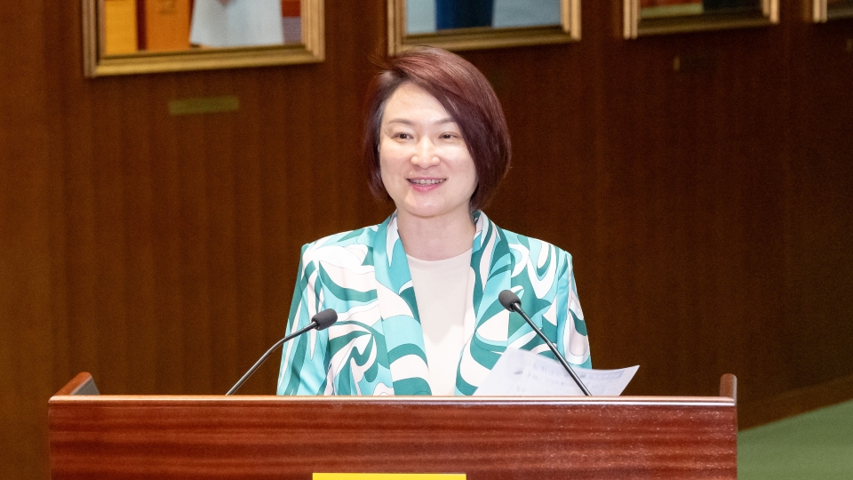 立法會推出「每周會議速覽」 李慧琼：拉近與市民之間的距離