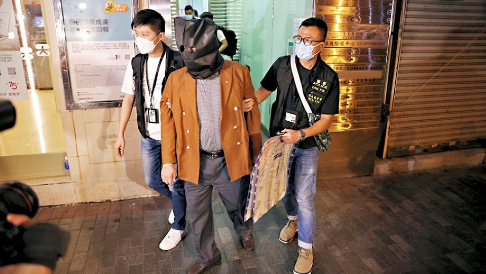 西醫戴港盛涉濫發3751張免針紙 案件今開審