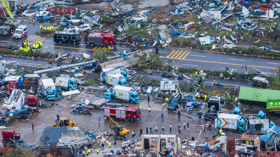 有片｜湖北多地遇龍捲風 至少11死1失聯 多部門全力救援
