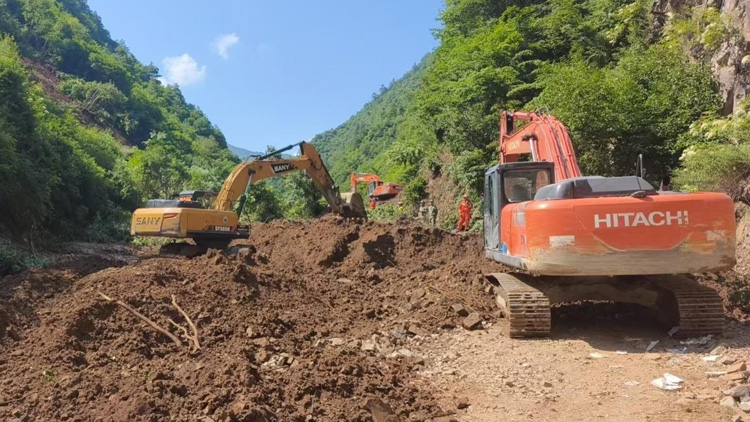 甘肅宕昌山體滑坡已累計找到31名被困人員