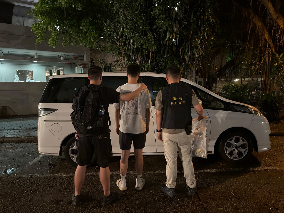 警方觀塘反毒品行動拘一男