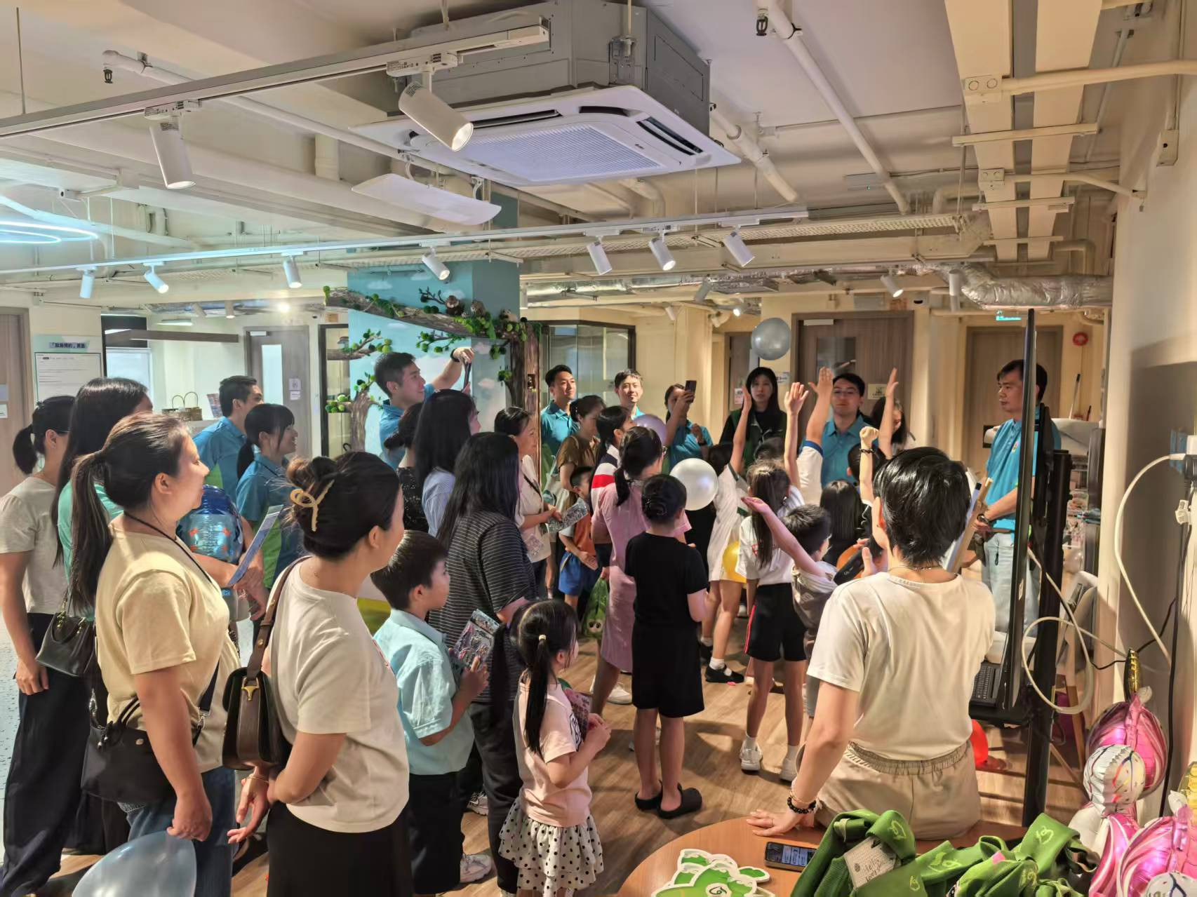 一室笑聲，萬家燈火——土瓜灣社區客廳的愛與聚