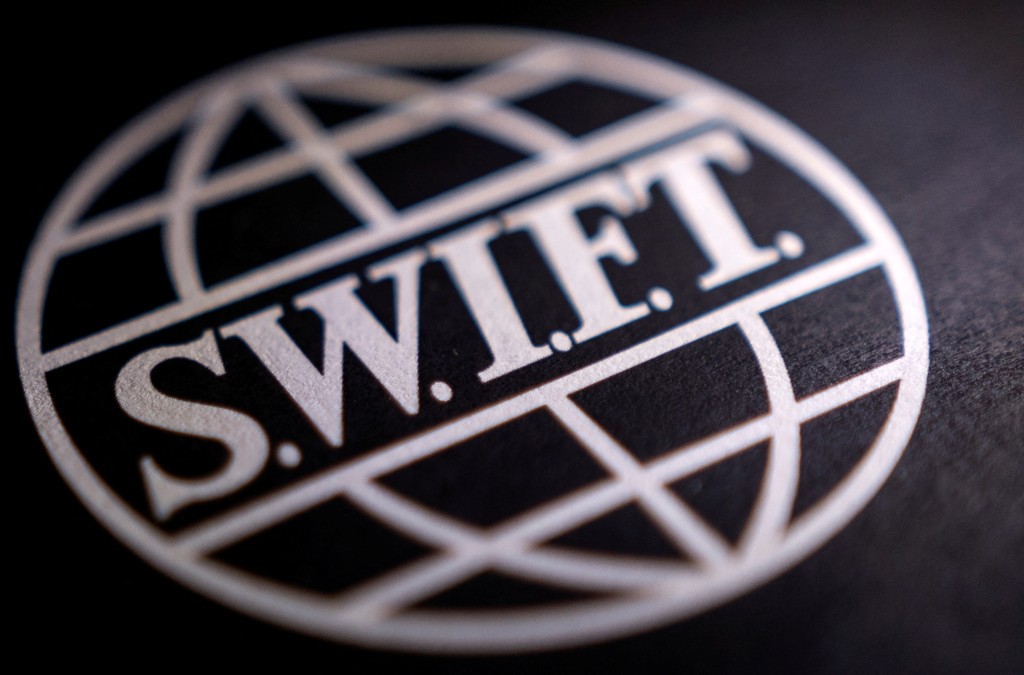 Swift初步啟用區塊鏈技術 17家銀行將先試