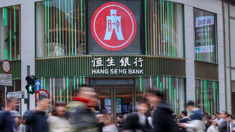 滙豐傳洽售恒生不良貸款 私募要求大幅折讓