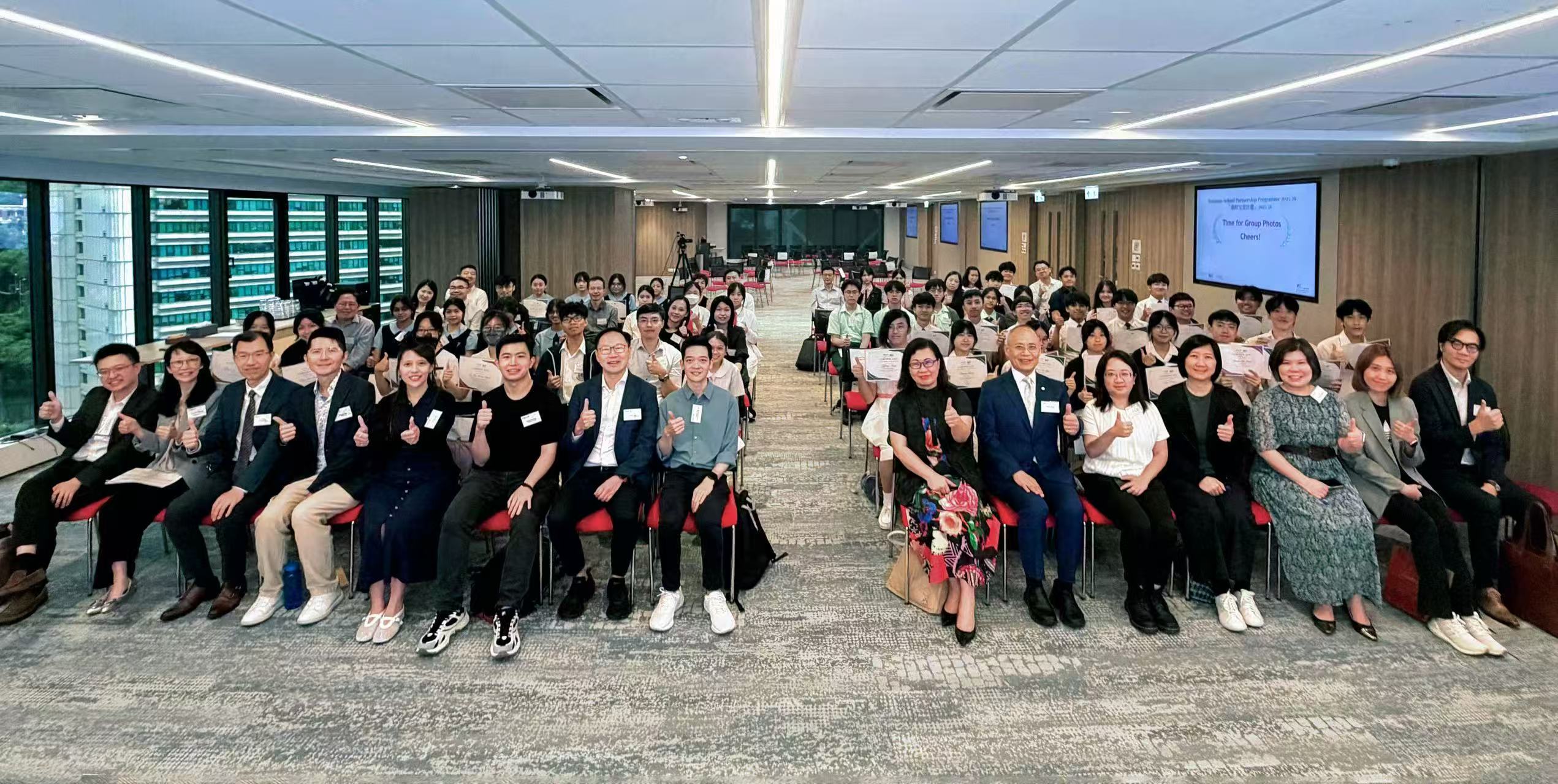香港總商會「商校交流計劃」圓滿落幕
