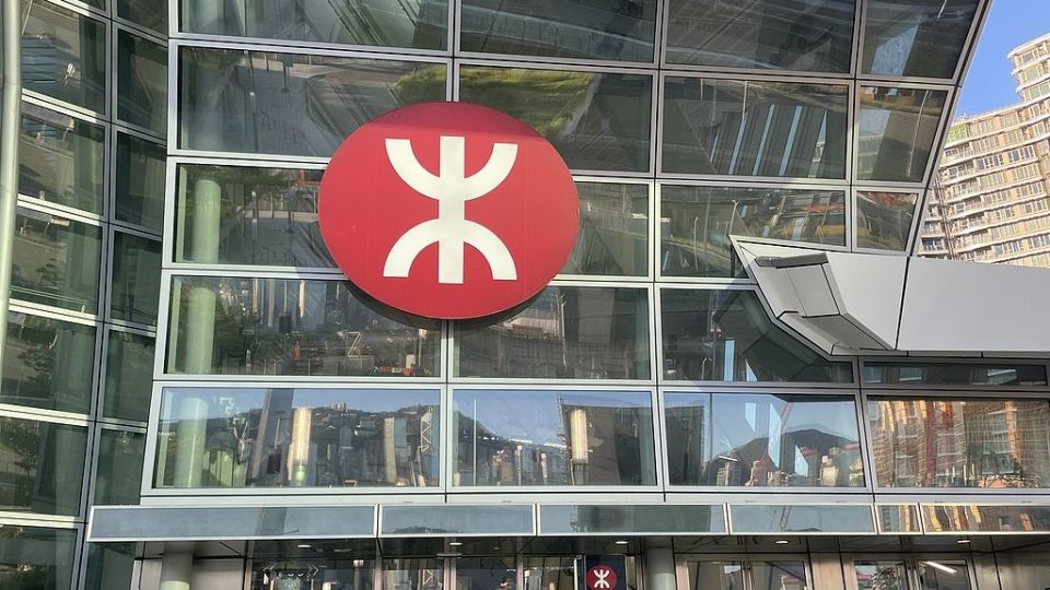 港鐵：因信號設備故障 機場快線及東涌線行車時間需額外15至20分鐘