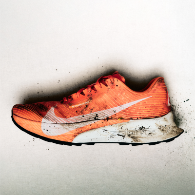 Nike將終止中國線上經銷 滔搏急跌24%
