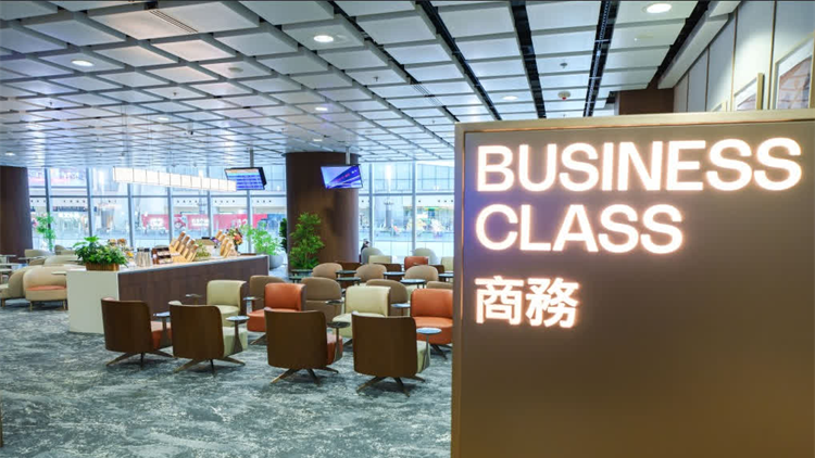 高鐵香港段客量創新高　西九龍站貴賓室全面升級迎暑期出行熱潮