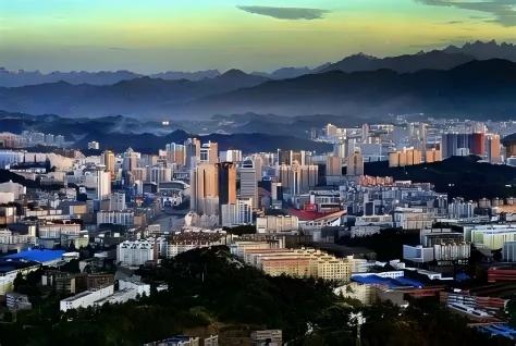 十堰市委書記王永輝主持召開群眾身邊不正之風和腐敗問題集中整治調度會