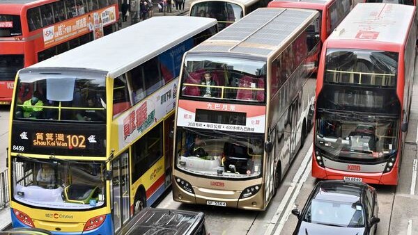 城巴：大部分日間路線凌晨12時30分起陸續暫停服務