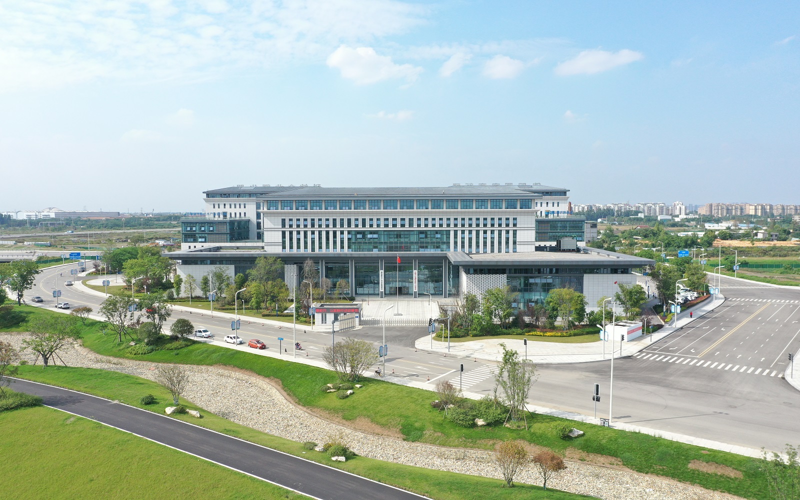 深入推進工業強市建設 四川德陽全力推動先進製造業和現代服務業融合發展