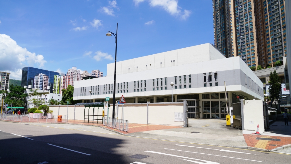 71歲小巴司機服感冒藥後駕車輾斃八旬老翁 被判監14個月及停牌5年