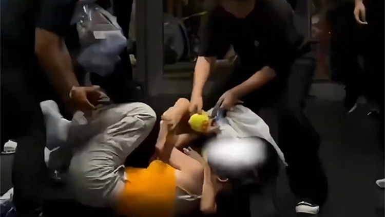 更新｜中國駐泰國使館回應中國公民在曼谷活動遭暴力對待