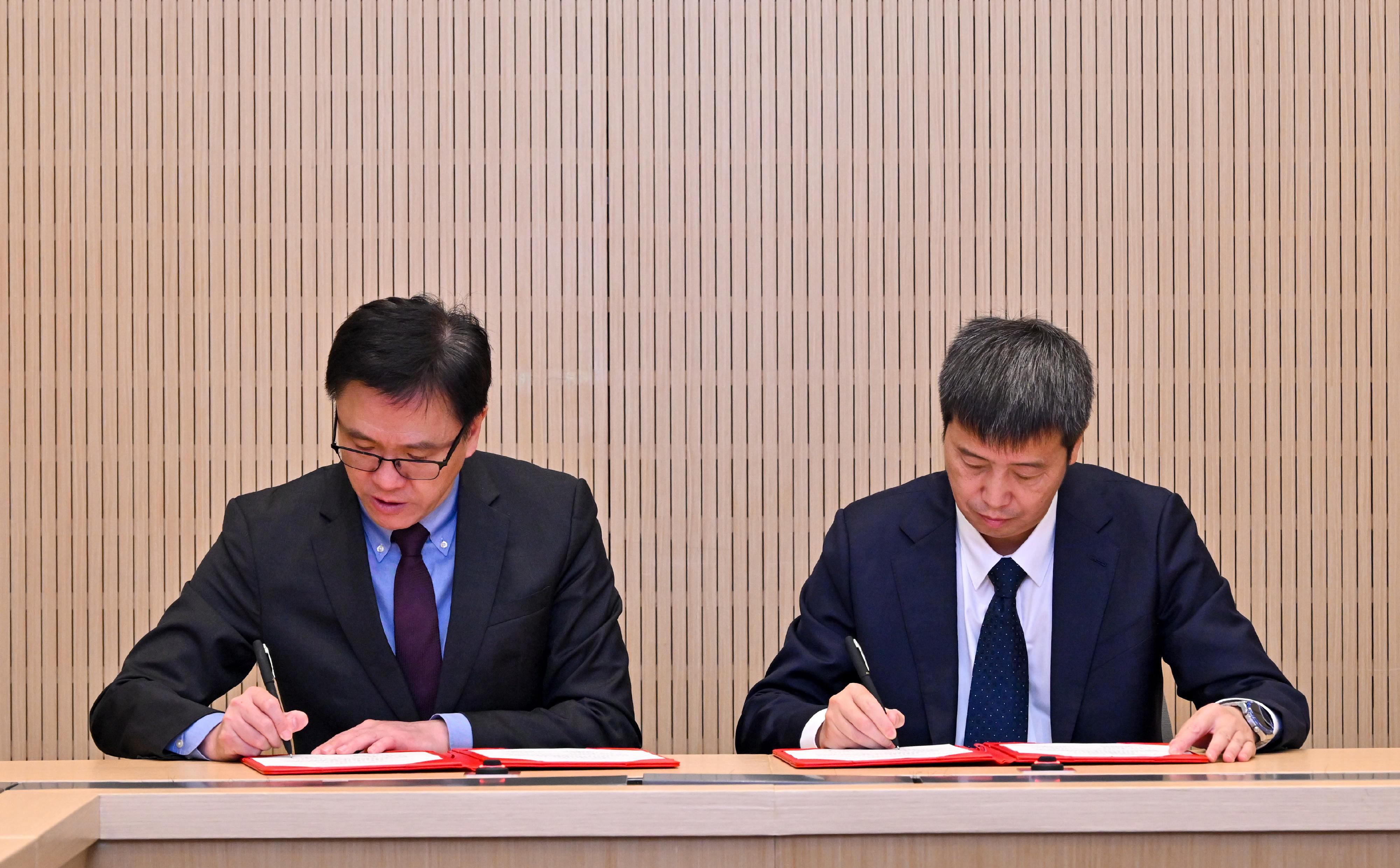 政府與工信部簽合作協議 支持香港建設製造業創新中心