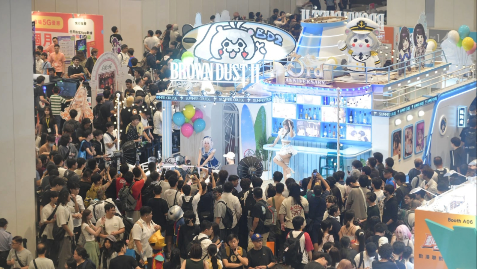 有片〡動漫電玩節最後一天 參展商稱人流銷情錄雙位數增長 市民形容氣氛很好