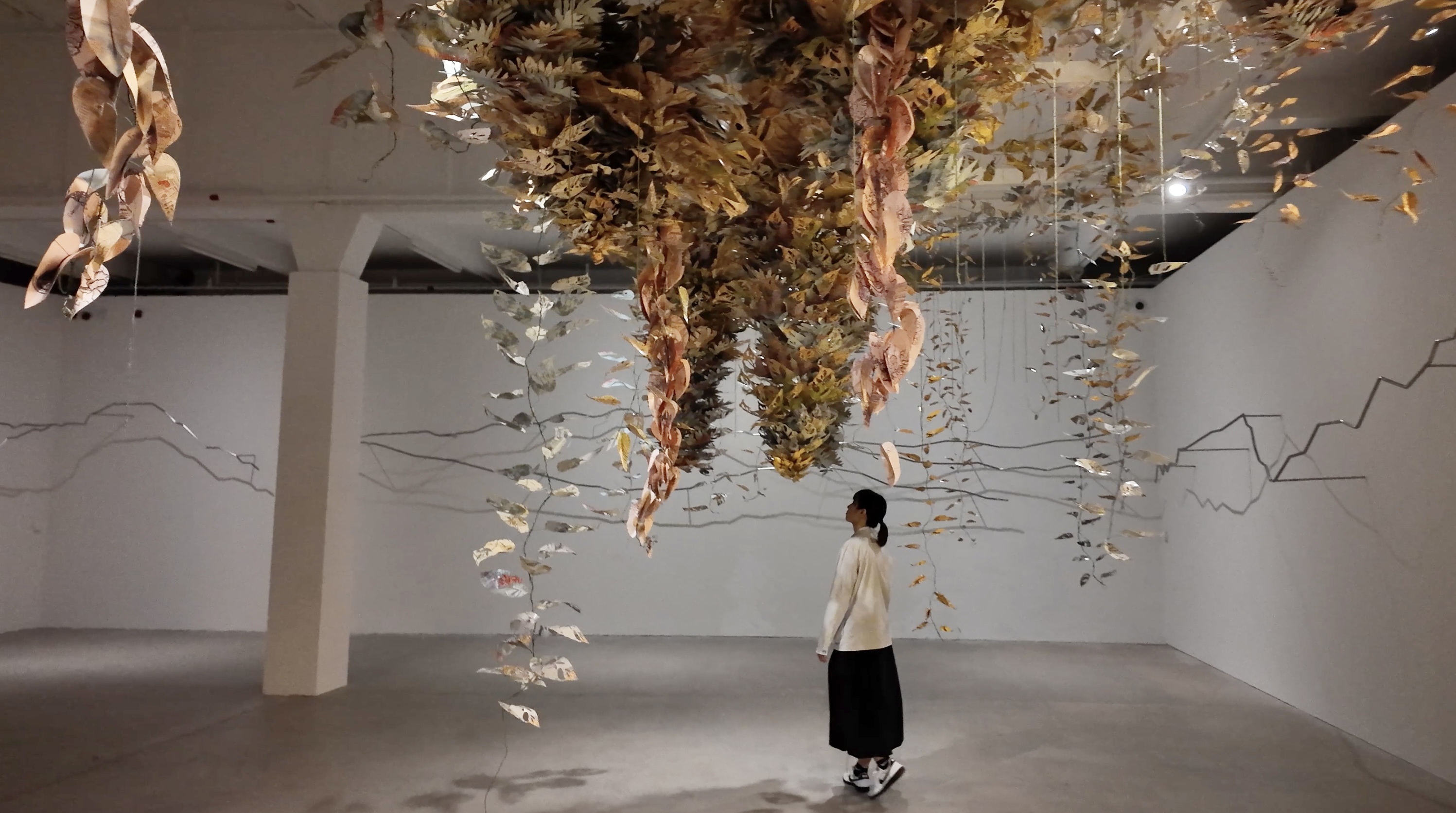 【藝術】大館裏的「怡人之地」 一片紙葉、一張地圖