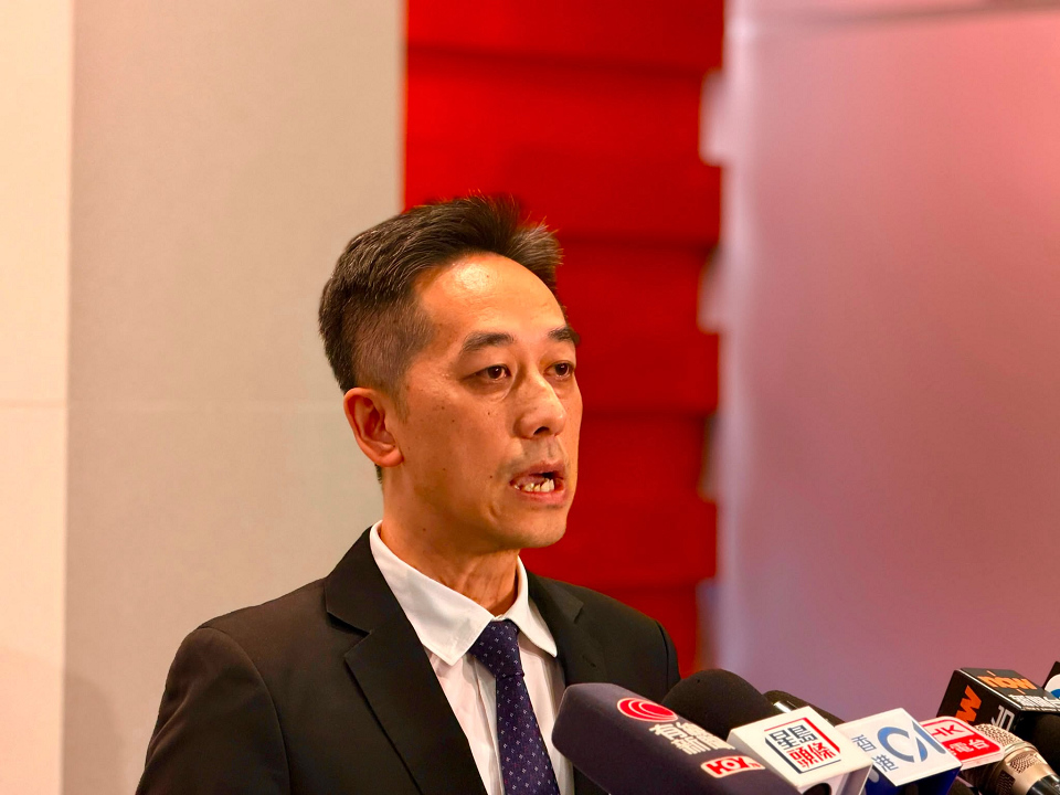 尖沙咀樓上吧男子被圍毆傷重昏迷 警方拘捕7名男女