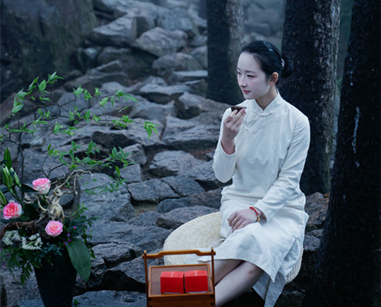 黃山旅遊雲亼·曙光里：仙山靈境 萬松雅意