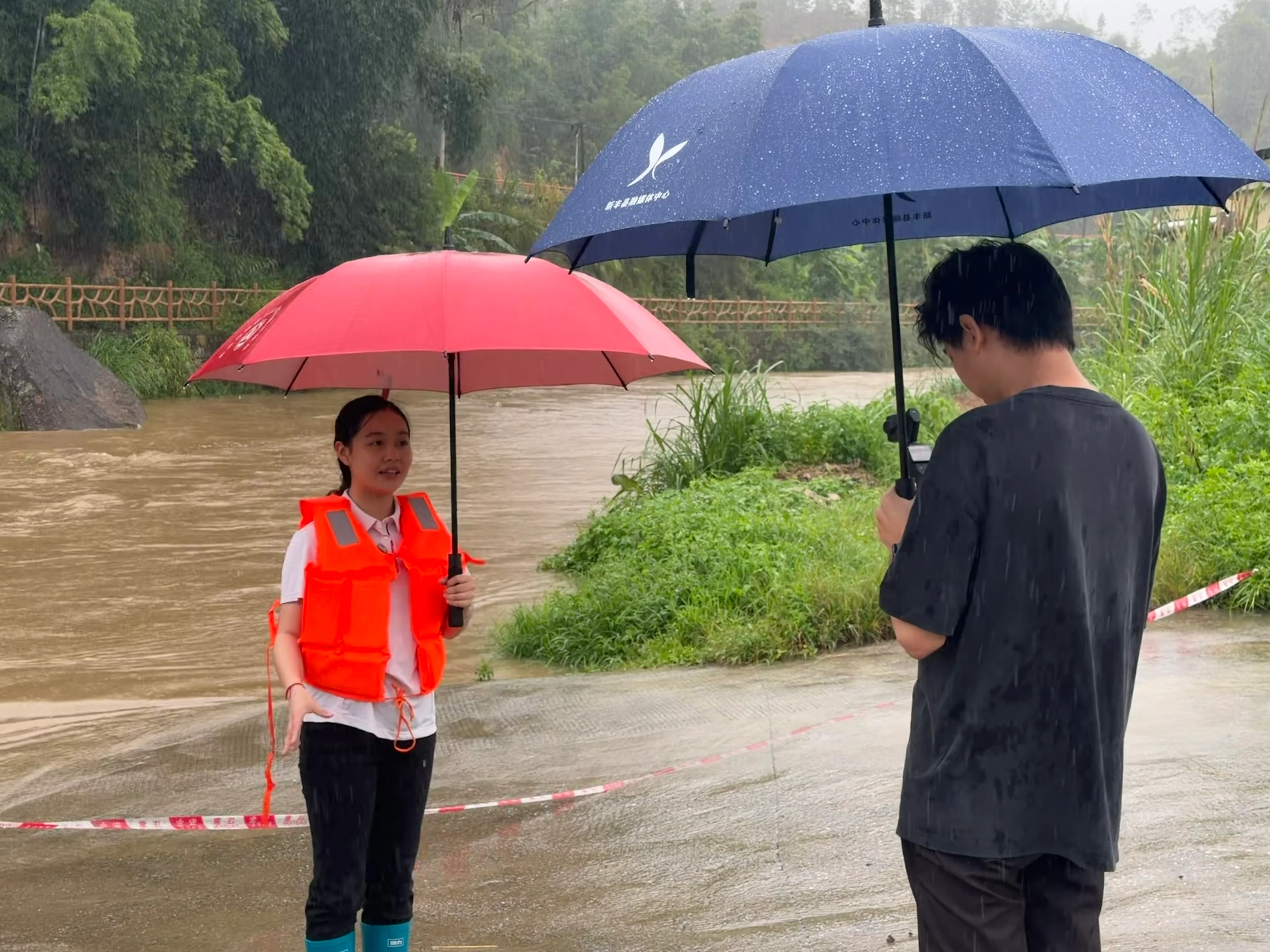 廣東韶關新豐：宣傳力量挺在前，風雨同心護家園