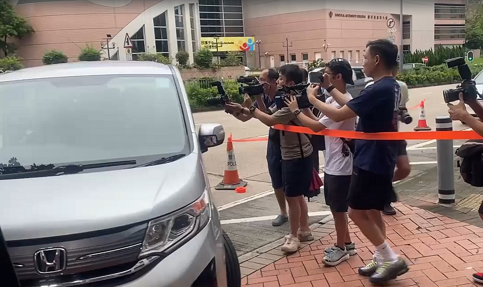 有片〡尖沙咀金馬倫道樓上吧謀殺案 警方再拘3男共12人落網