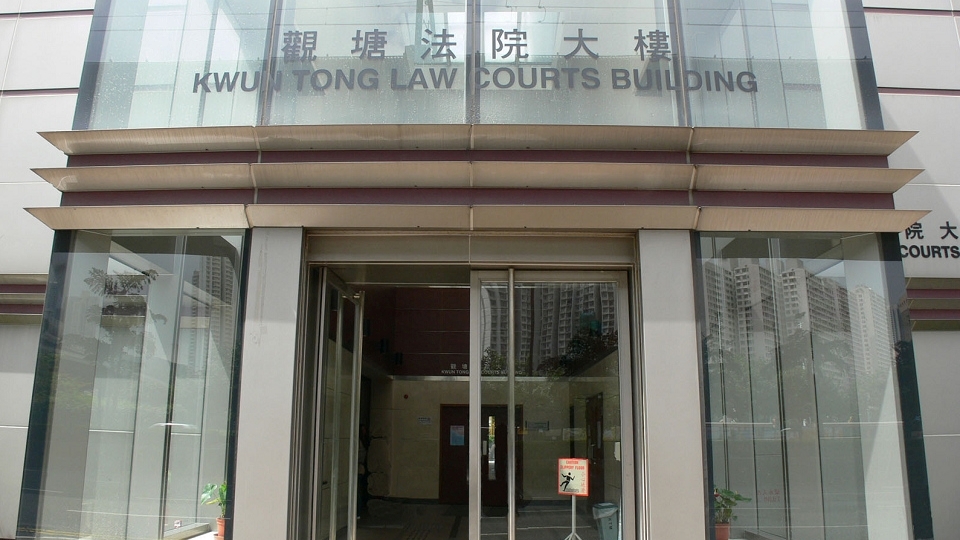 中年的士司機涉毒駕 須還押待判