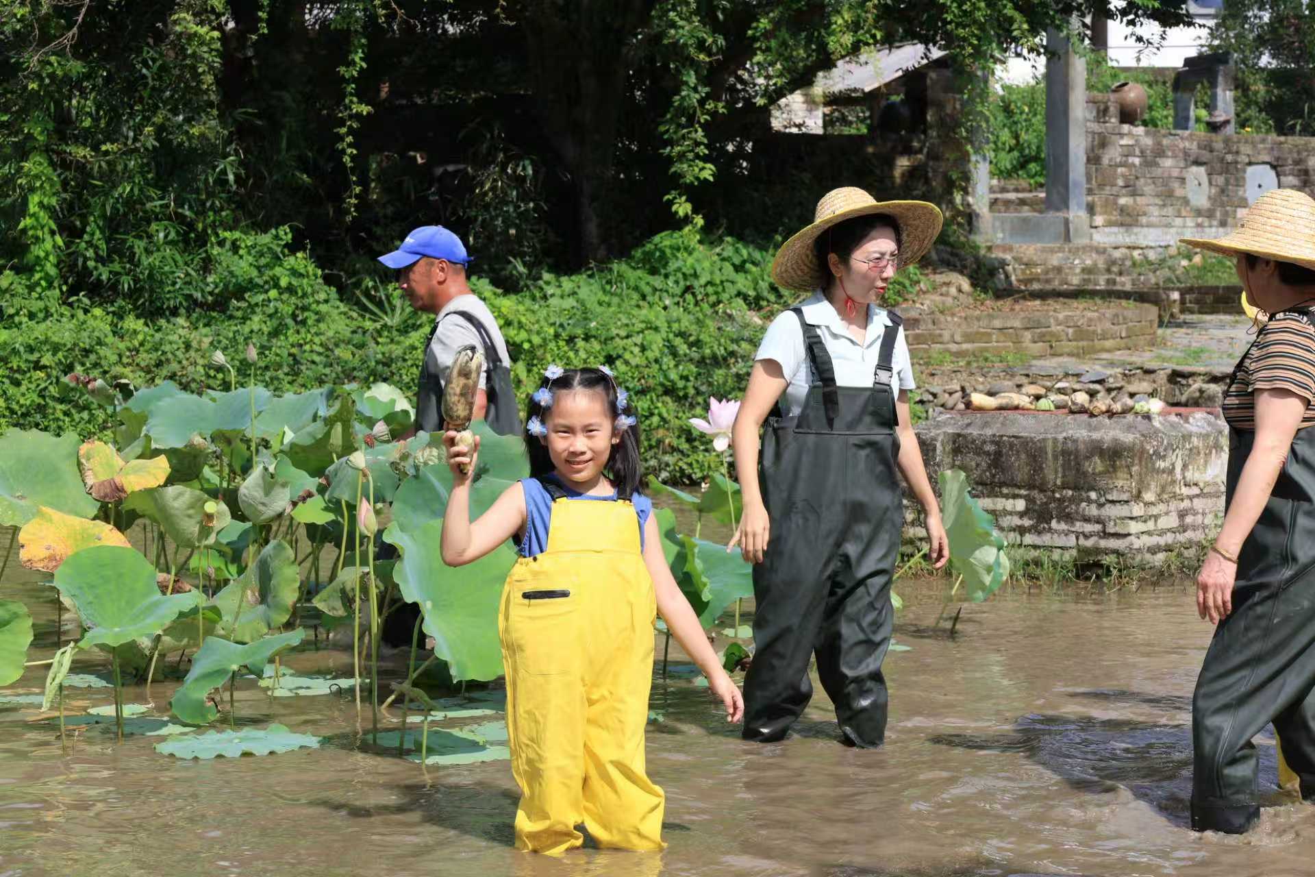 皖祁門：農事趣味賽 親子樂翻天