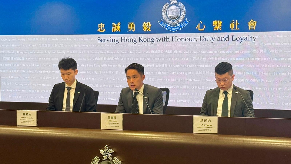  警破黑幫高利貸集團拘25人 涉以年利率282%放債逾2億 招徠未成年追數 