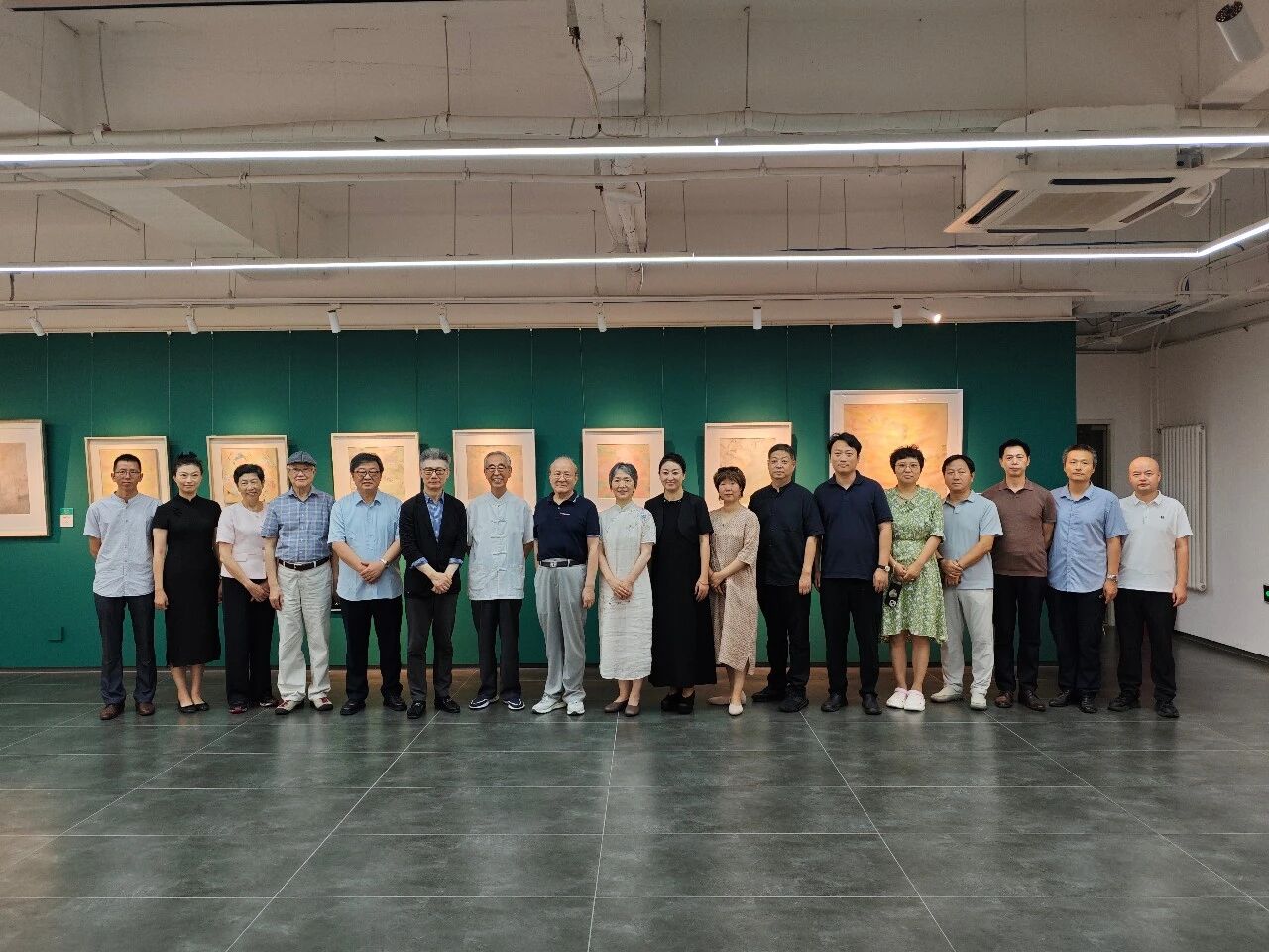 傳統帛畫產業化創新落地北京 穆氏青年藝術家解鎖國潮藝術新賽道