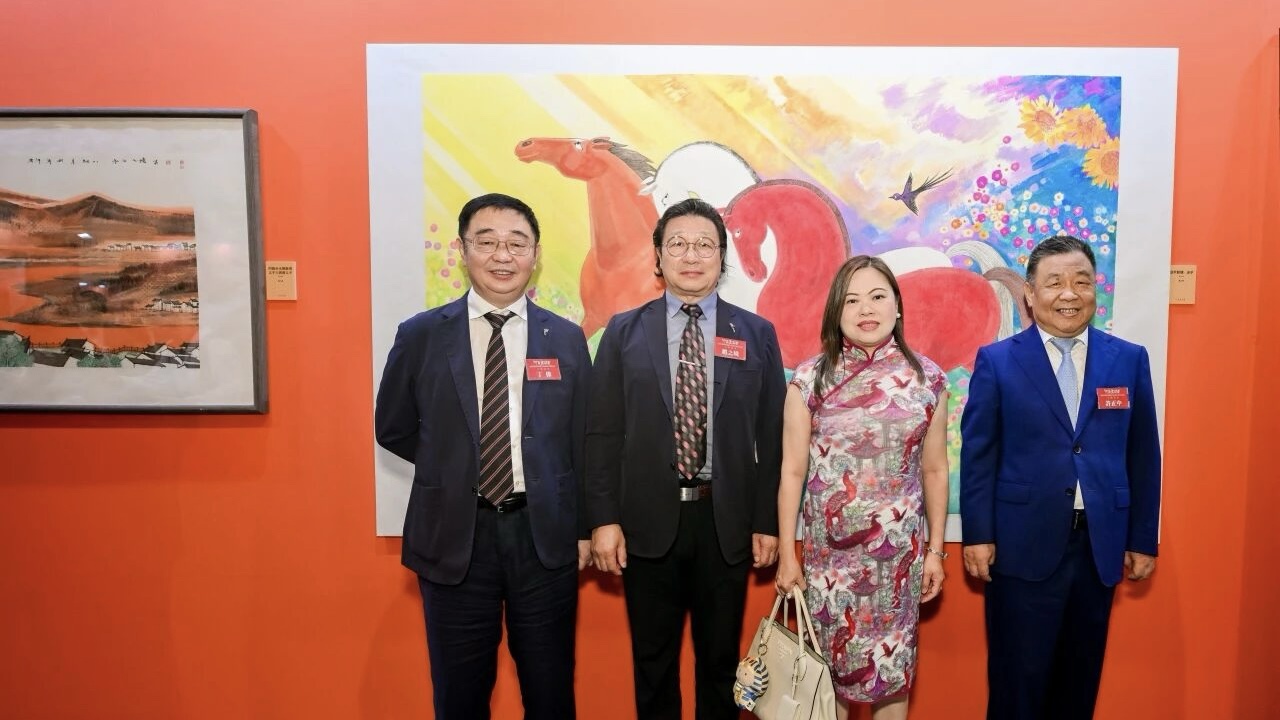 趙之境攜新作出席「今朝更好看」——慶祝中國共產黨成立105周年名家作品展