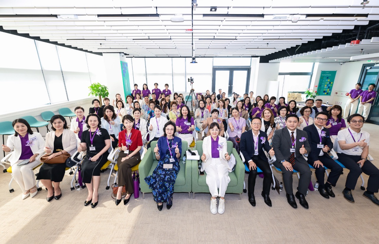 香港巾幗學院成功舉辦高端論壇 AI賦新巾幗力量 打造數智女性成長新平台