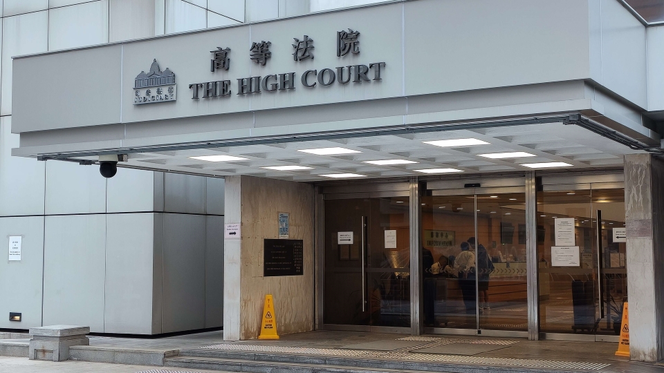 涉盜千萬元鑽石 謝瑞麟採購經理承認盜竊罪押至8月判刑  