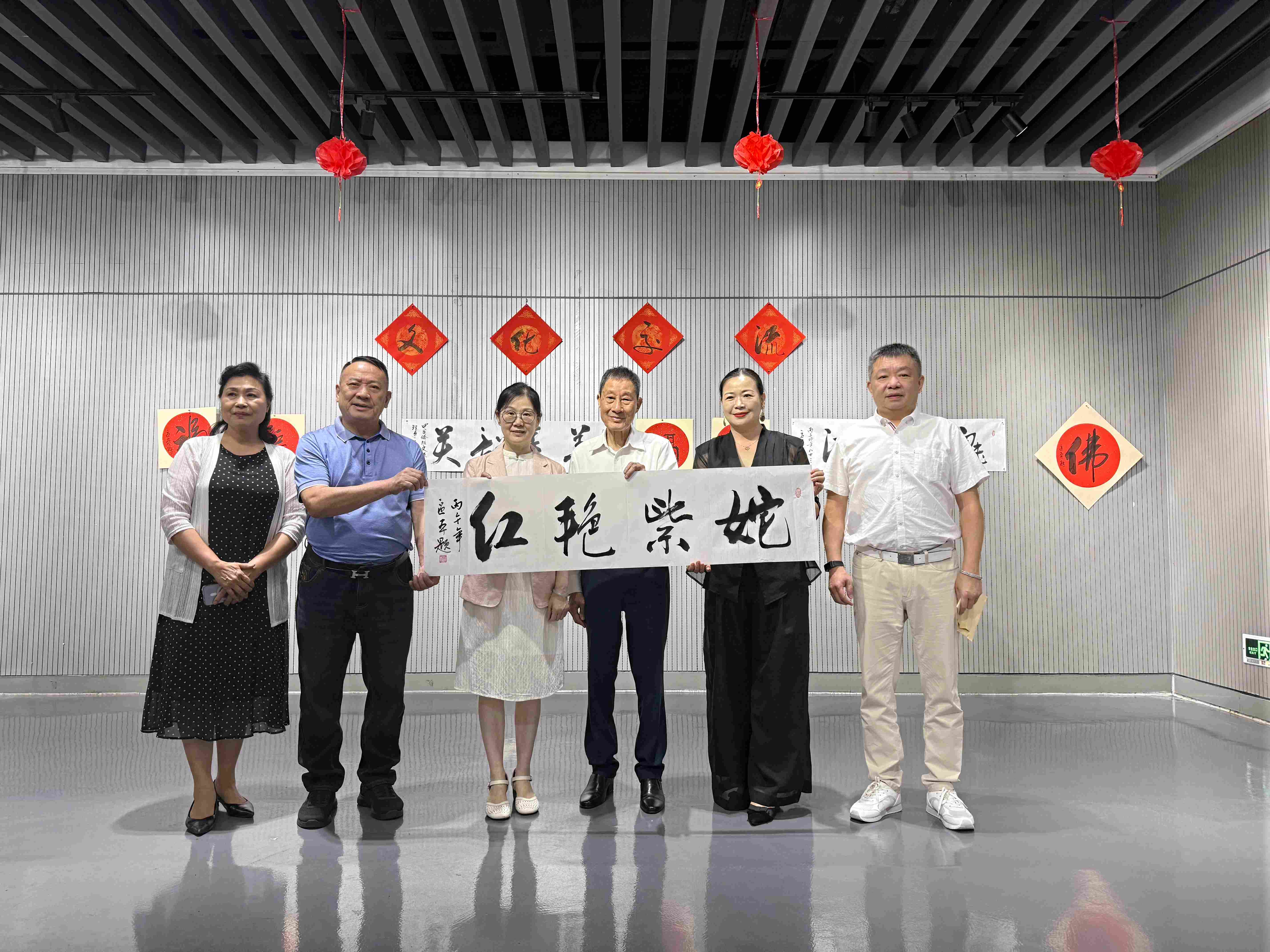 丹青繪僑心 翰墨續鄉情！區本書畫作品展在廣東韶關盛大開幕