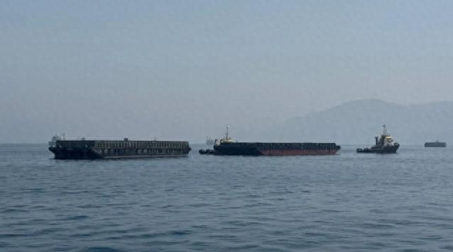 美軍向兩艘貨輪發射兩枚「地獄火」導彈 國際油價續攀升