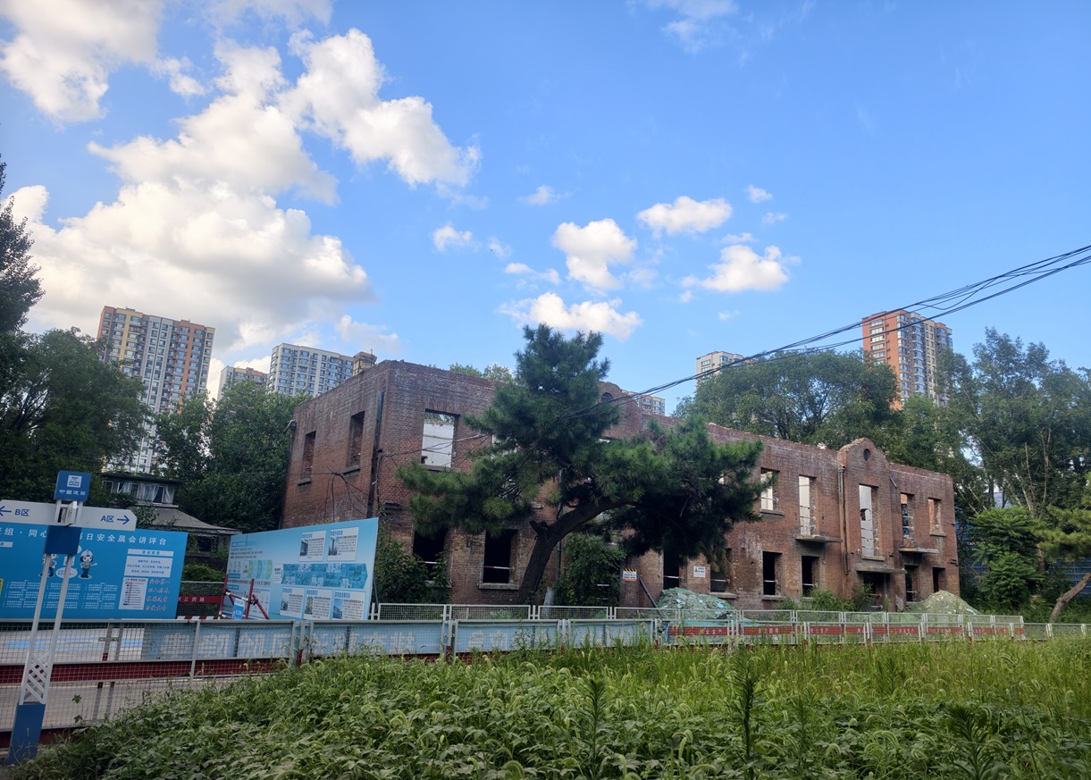 從黎明廠家屬區到文商旅新地標，瀋陽二〇四片區蘇式紅樓建築群迎來「活化新生」