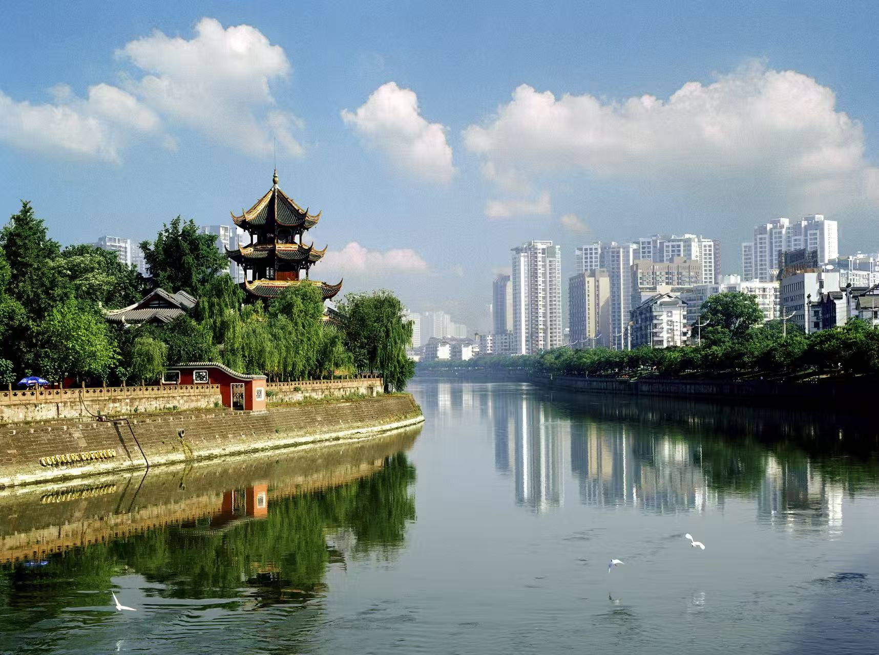 暑潮湧動蓉城 成都暑期消費激活城市新動能