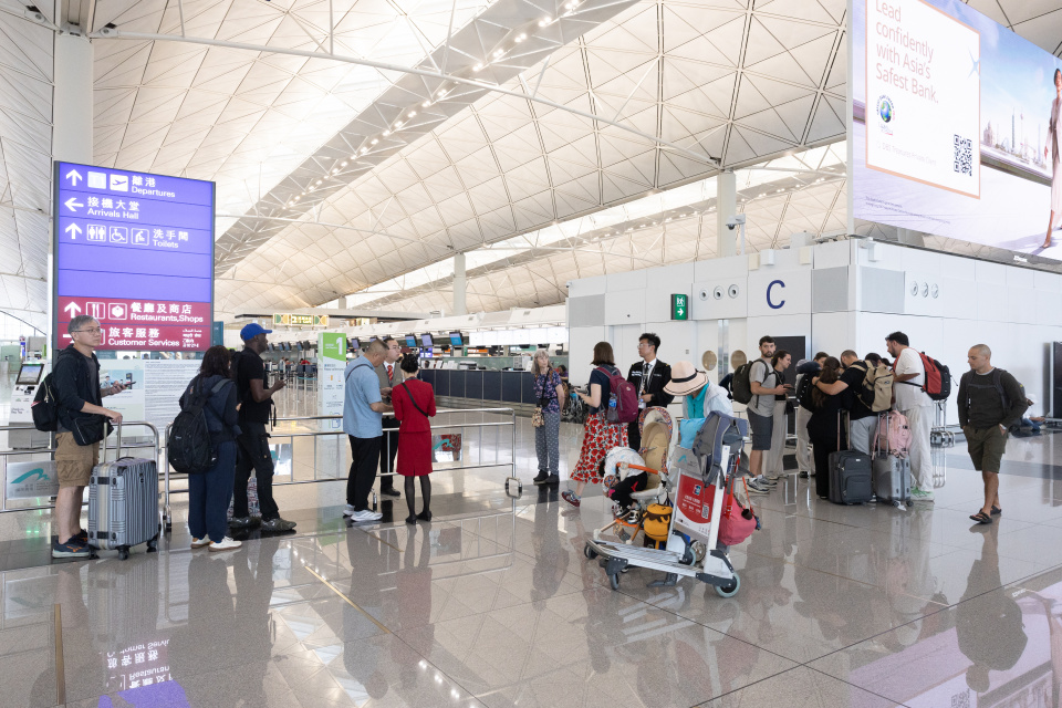日本千葉縣世紀暴雨 本港28班來往成田機場航班延誤