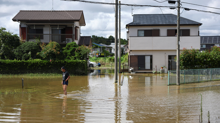 日本千葉縣暴雨增至8死 7000人滯留成田機場