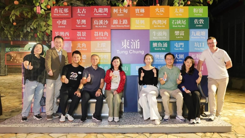 江旻憓：「纜車夜航」透過燈光豐富昂坪360的敘事