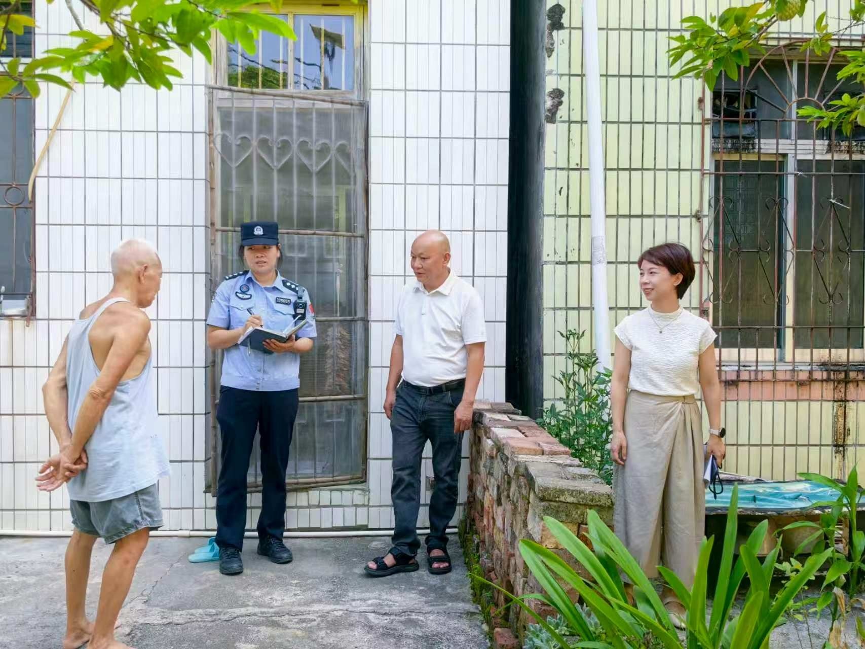 桂憑祥紮實推進基層平安建設