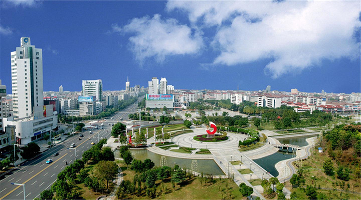 仙桃市委書記孫道軍主持召開市委常委會會議