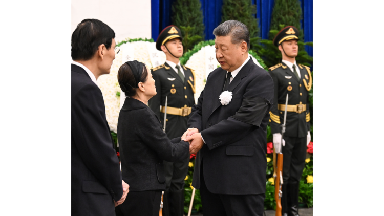 朱鎔基同志遺體在京火化 習近平等到八寶山革命公墓送別
